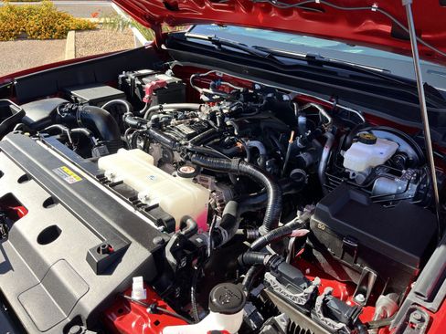 Certified 2025 Toyota Tacoma SR image 37