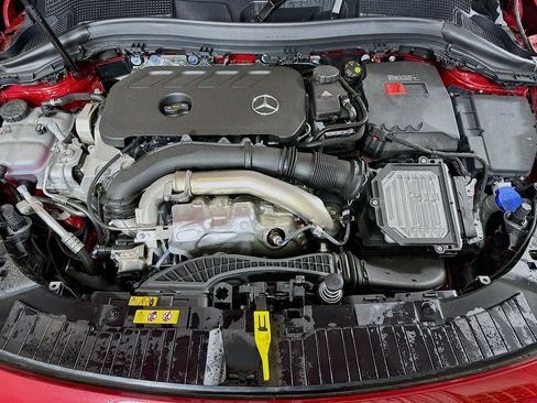 New 2026 Mercedes-Benz GLA 250 4MATIC image 27