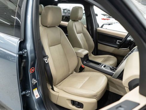 Used 2018 Land Rover Discovery Sport HSE AWD/4WD image 10