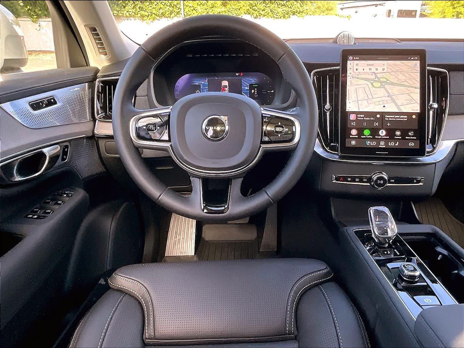 New 2026 Volvo XC90 T8 Ultra w/ Protection Package AWD/4WD image 15