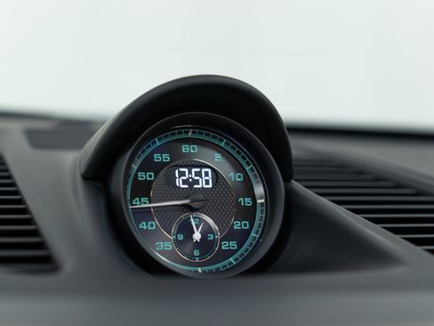 Certified 2019 Porsche 911 Speedster RWD image 30
