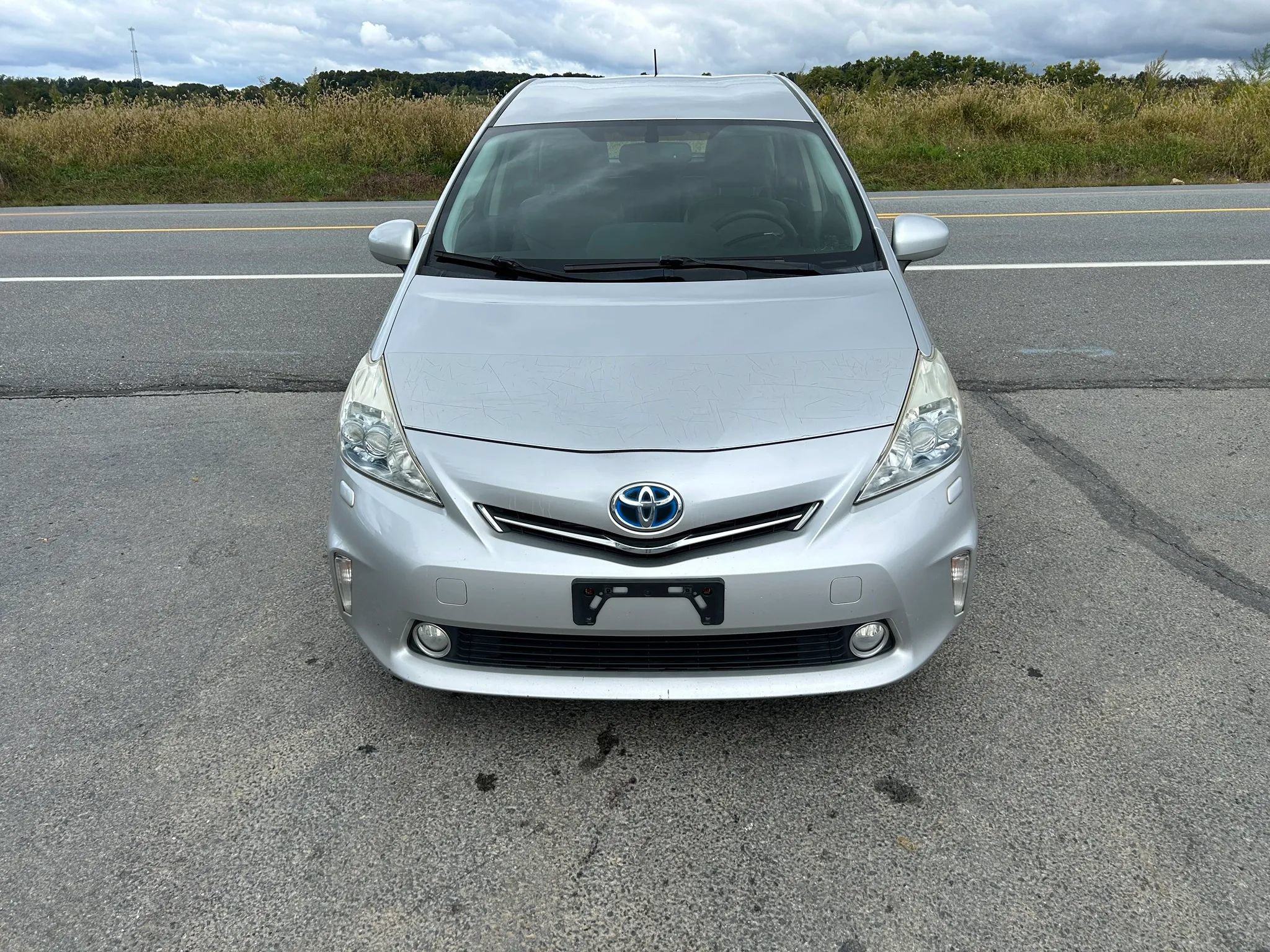 Used 2012 Toyota Prius V Five FWD image 5