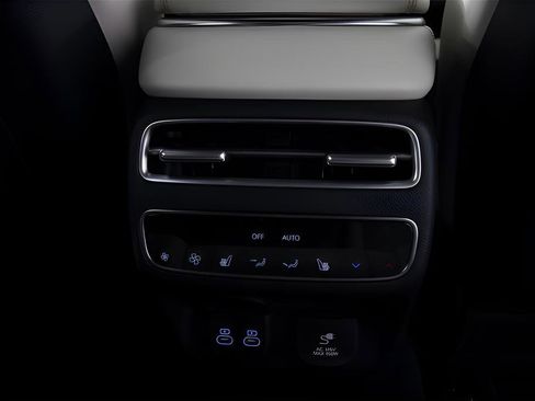 New 2026 Genesis GV70 3.5T Sport Prestige AWD/4WD image 21