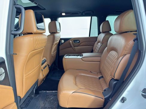 Used 2023 INFINITI QX80 Sensory w/ Cargo Package image 48