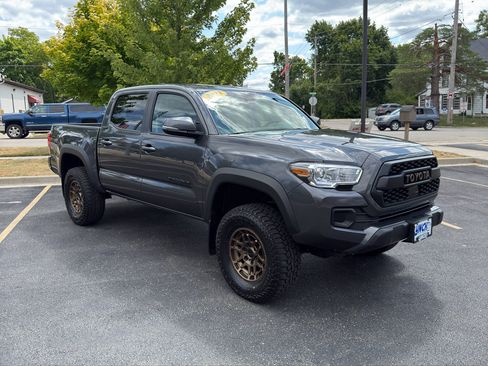 Used 2023 Toyota Tacoma 4x4 Double Cab w/ Trail Edition image 39