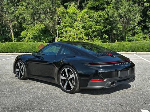Certified 2025 Porsche 911 Carrera T RWD image 3