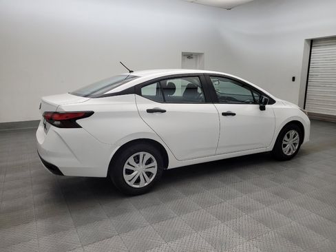 Used 2024 Nissan Versa S FWD image 10