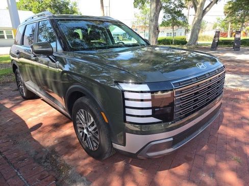 Used 2026 Hyundai Palisade SEL FWD image 1