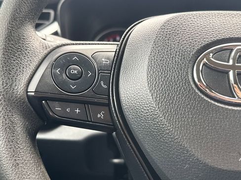Used 2023 Toyota RAV4 LE FWD image 19