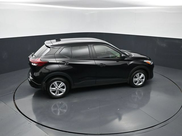 Used 2025 Nissan Kicks Play S FWD image 27