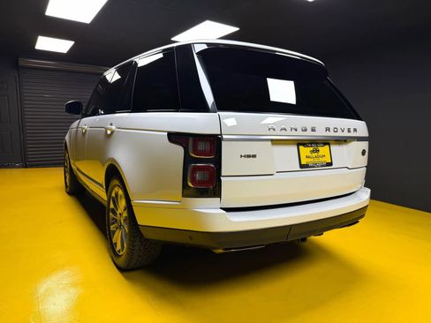 Used 2018 Land Rover Range Rover HSE image 3