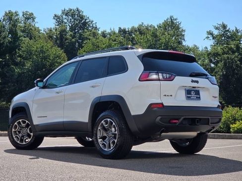Used 2022 Jeep Cherokee Trailhawk w/ Sound & Nav Group AWD/4WD image 23