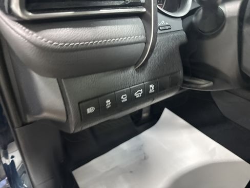 Used 2021 Toyota Camry XLE w/ Navigation Upgrade Package FWD image 17