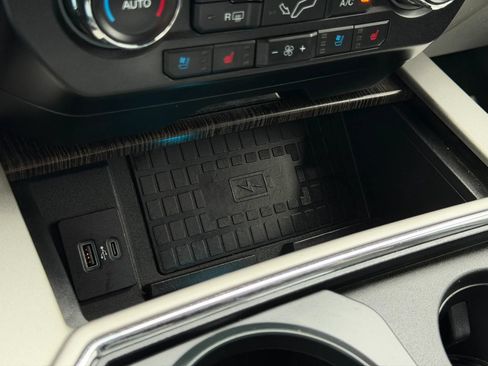 Used 2020 Ford F350 Lariat AWD/4WD image 48