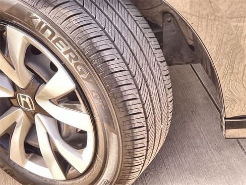 Used 2025 Honda Civic LX image 23