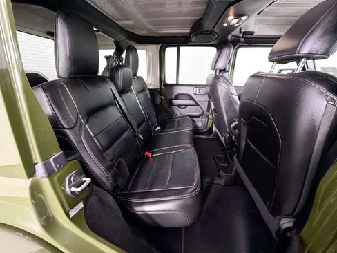 Used 2021 Jeep Wrangler Unlimited Sahara w/ Uconnect 4C Nav & Sound Group AWD/4WD image 27