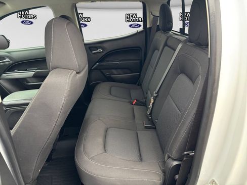 Used 2019 Chevrolet Colorado LT w/ LT Convenience Package AWD/4WD image 14