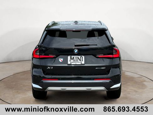 Used 2024 BMW X1 xDrive28i AWD/4WD image 4