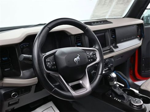 Used 2022 Ford Bronco Wildtrak image 30