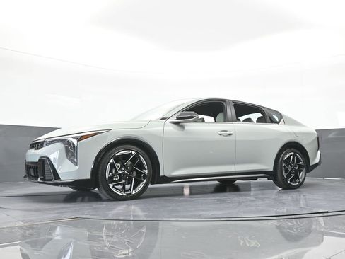 Used 2025 Kia K4 GT-Line w/ GT-Line Premium Package FWD image 63