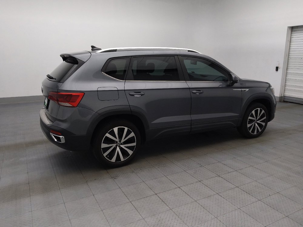 Used 2022 Volkswagen Taos SE FWD image 10