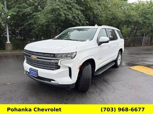 Used 2021 Chevrolet Tahoe Premier w/ Premium Package AWD/4WD image 3