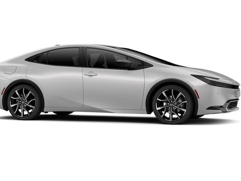 New 2026 Toyota Prius Plug-In Hybrid FWD image 13