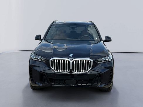 New 2026 BMW X5 xDrive50e w/ M Sport Package AWD/4WD image 8