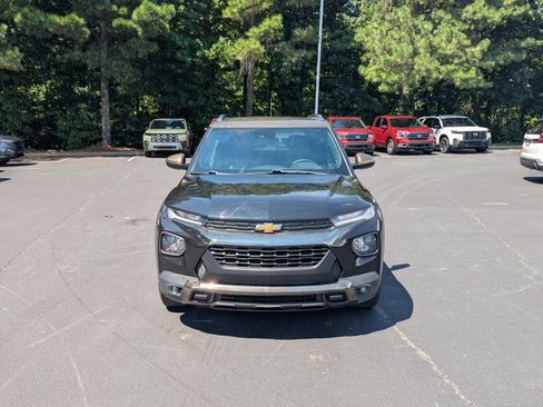 Used 2022 Chevrolet TrailBlazer ACTIV FWD image 2