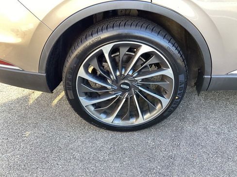 Used 2020 Lincoln Aviator Reserve w/ Equipment Group 202A AWD/4WD image 46
