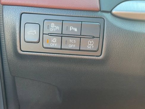 Used 2017 MAZDA CX-9 Signature AWD/4WD image 18