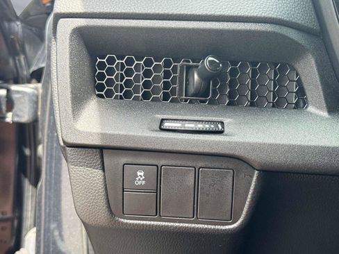 Certified 2024 Honda CR-V Sport image 31