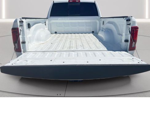 Used 2026 RAM 2500 Laramie AWD/4WD image 18