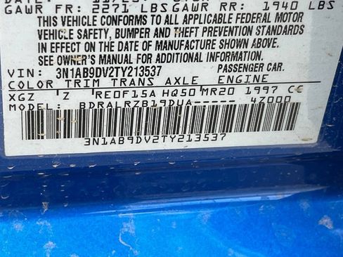 Used 2026 Nissan Sentra SR w/ Floor Mat Package FWD image 19