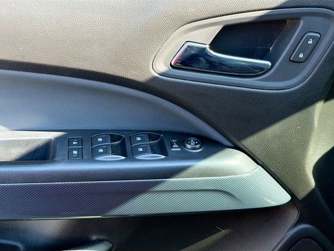 Used 2017 Chevrolet Colorado Z71 image 19