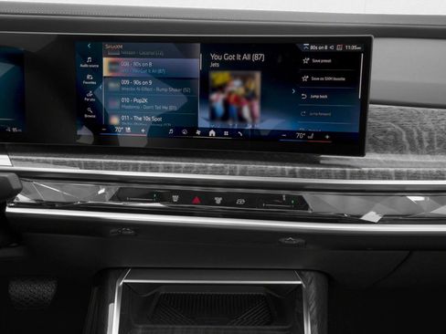 Used 2026 BMW i7 xDrive60 w/ Executive Package AWD/4WD image 7