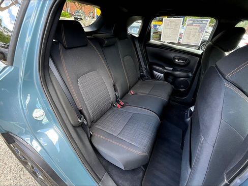 Used 2024 Honda HR-V Sport image 27