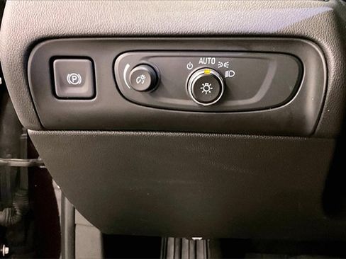 Used 2021 Buick Enclave Avenir image 37