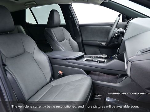 Used 2024 Lexus RZ 300e Premium image 10