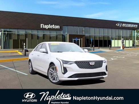 Used 2020 Cadillac CT4 Premium Luxury RWD image 1