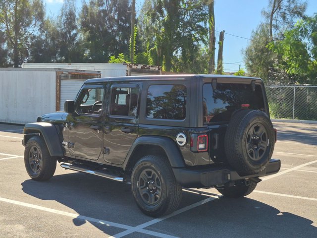 Used 2018 Jeep Wrangler Unlimited Sport AWD/4WD image 7