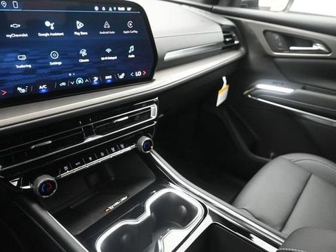 New 2026 Chevrolet Traverse LT w/ Midnight/Sport Edition FWD image 30