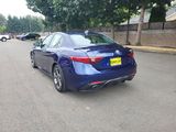 Used 2018 Alfa Romeo Giulia image 3