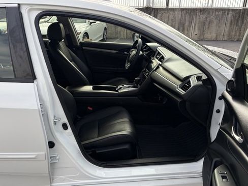 Used 2018 Honda Civic EX-L image 24