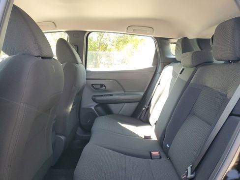 Certified 2025 Nissan Kicks S image 12