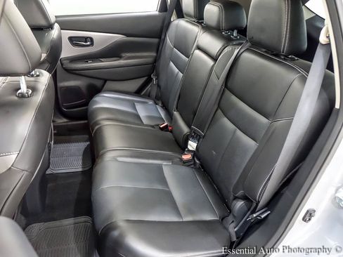 Used 2023 Nissan Murano SL w/ SL Moonroof Package AWD/4WD image 16