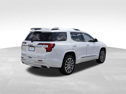 Used 2020 GMC Acadia Denali w/ Denali Ultimate Package AWD/4WD image 4