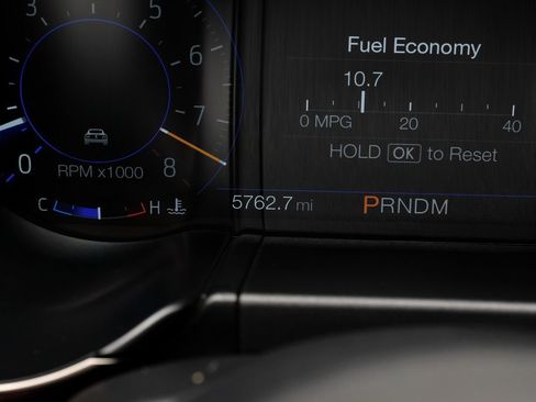 Used 2021 Ford Mustang Shelby GT500 w/ Technology Package image 17