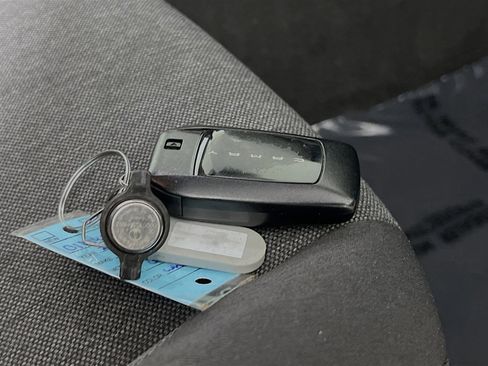 Used 2025 Toyota Camry LE image 36