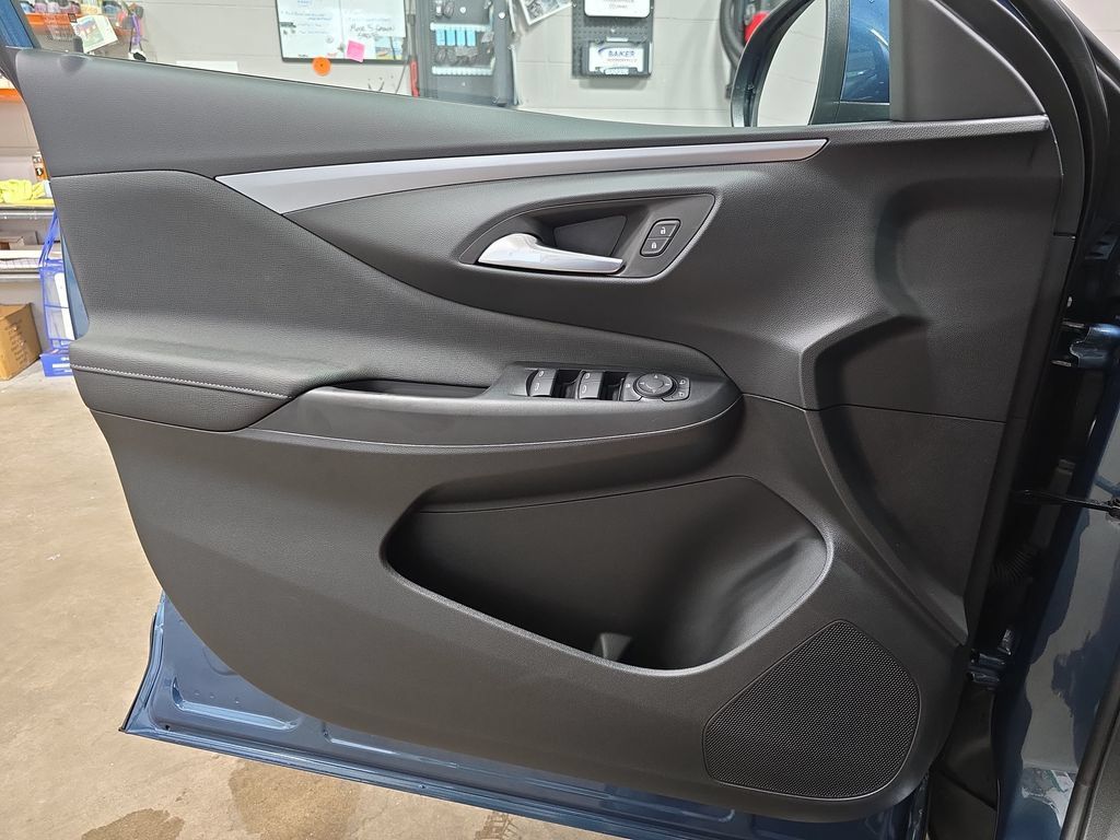 New 2026 Buick Envista Preferred w/ Convenience I Package FWD image 25